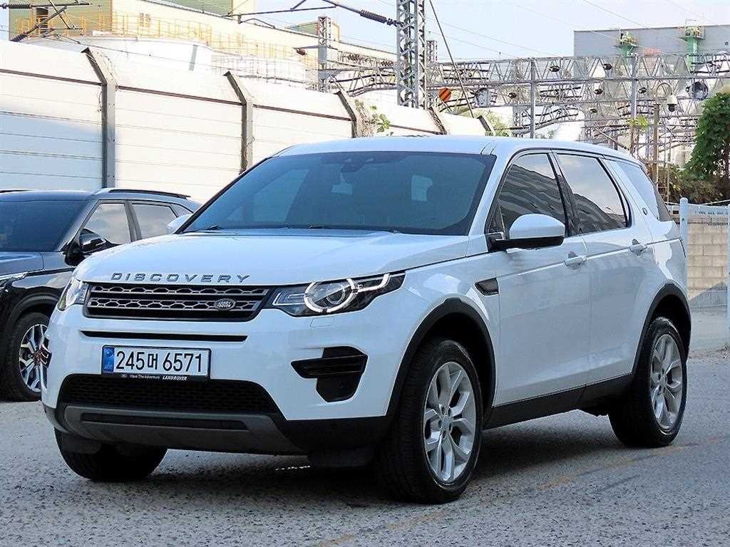 랜드로버 디스커버리 스포츠 2.0 TD4 SE 이미지 2