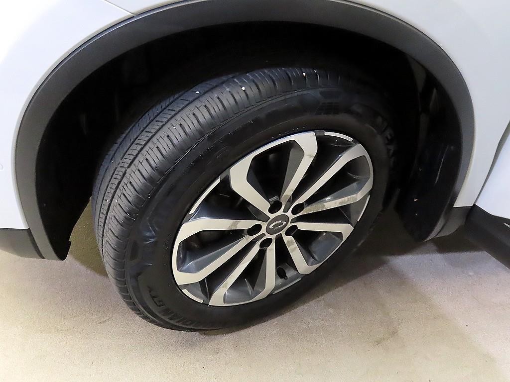 르노코리아(삼성) QM6 더뉴QM6 가솔린 2.0 GDe RE 2WD 이미지 20