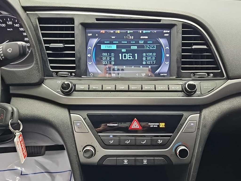현대 아반떼 아반떼 AD 1.6 GDI 스타일 이미지 10