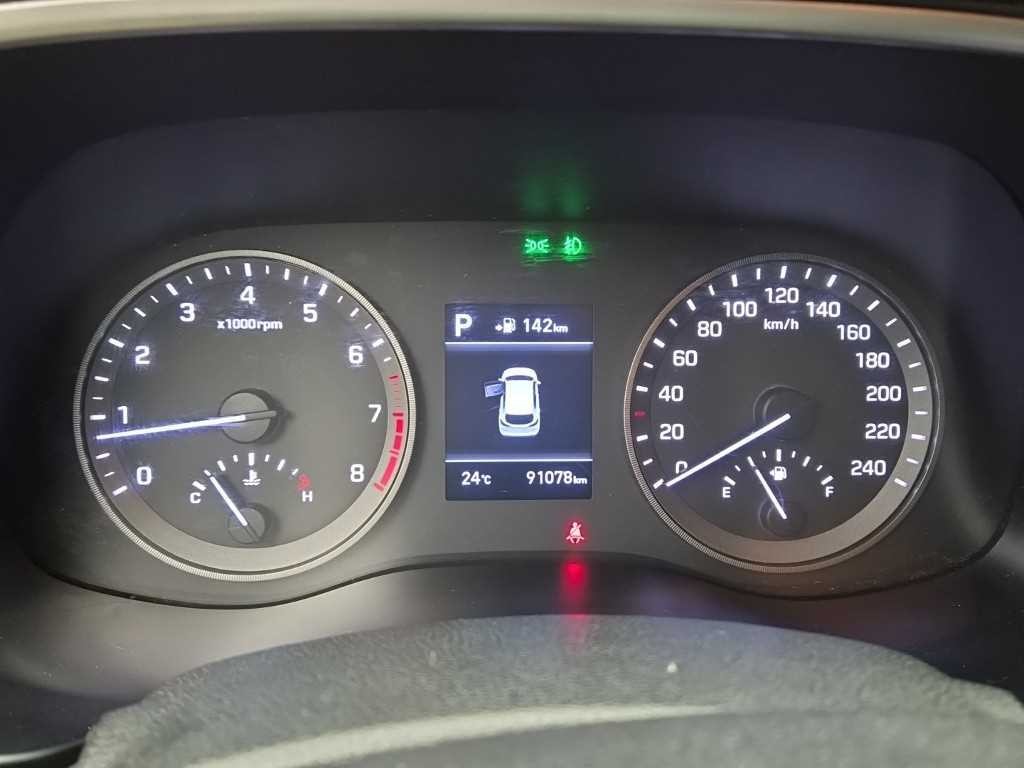 현대 투싼 올뉴투싼 1.6T 2WD 프리미엄 이미지 8