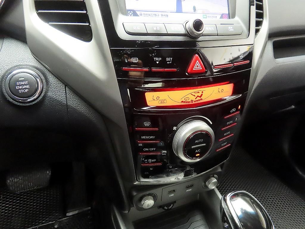 KG모빌리티(쌍용) 티볼리 가솔린 2WD 1.6 LX 고급형 이미지 16