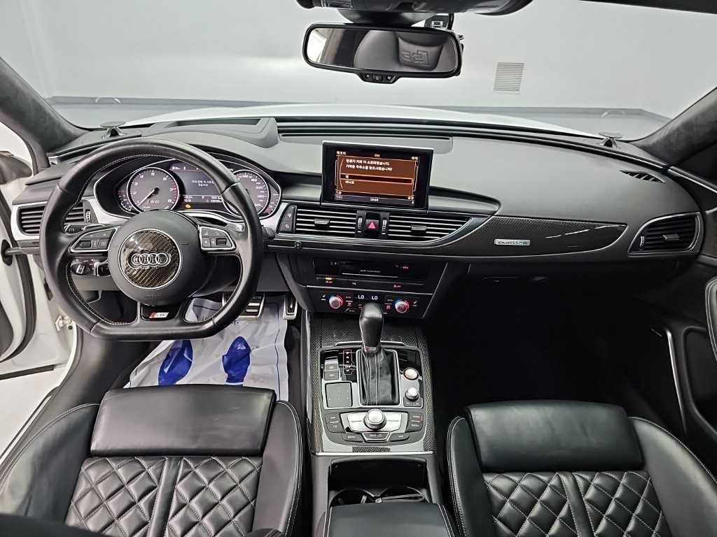 아우디 S6 4.0 TFSI 콰트로 스포츠 디자인 이미지 7
