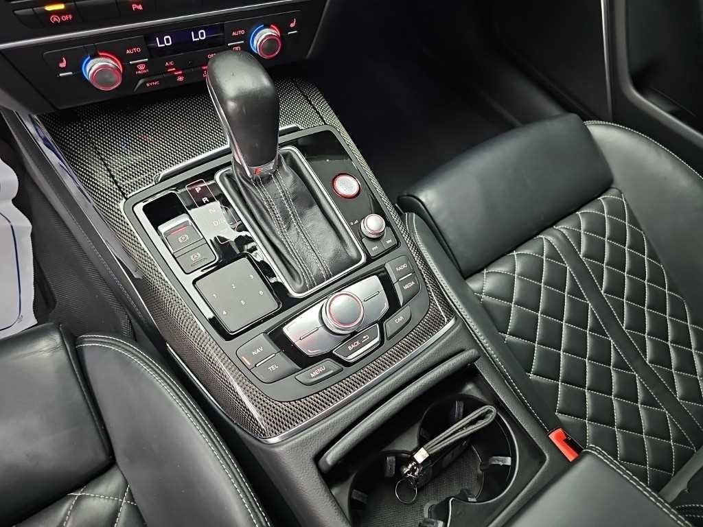 아우디 S6 4.0 TFSI 콰트로 스포츠 디자인 이미지 8