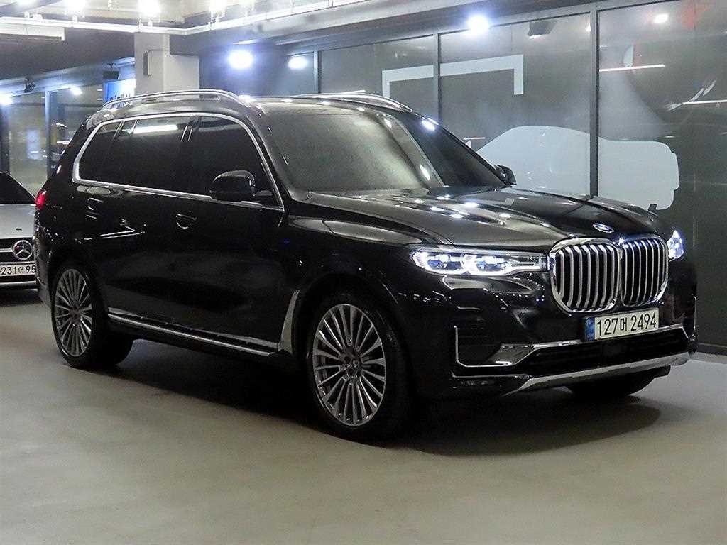 BMW X7 X7 (G07) xDrive 30d 디자인 퓨어 엑셀런스 7인승 이미지 1