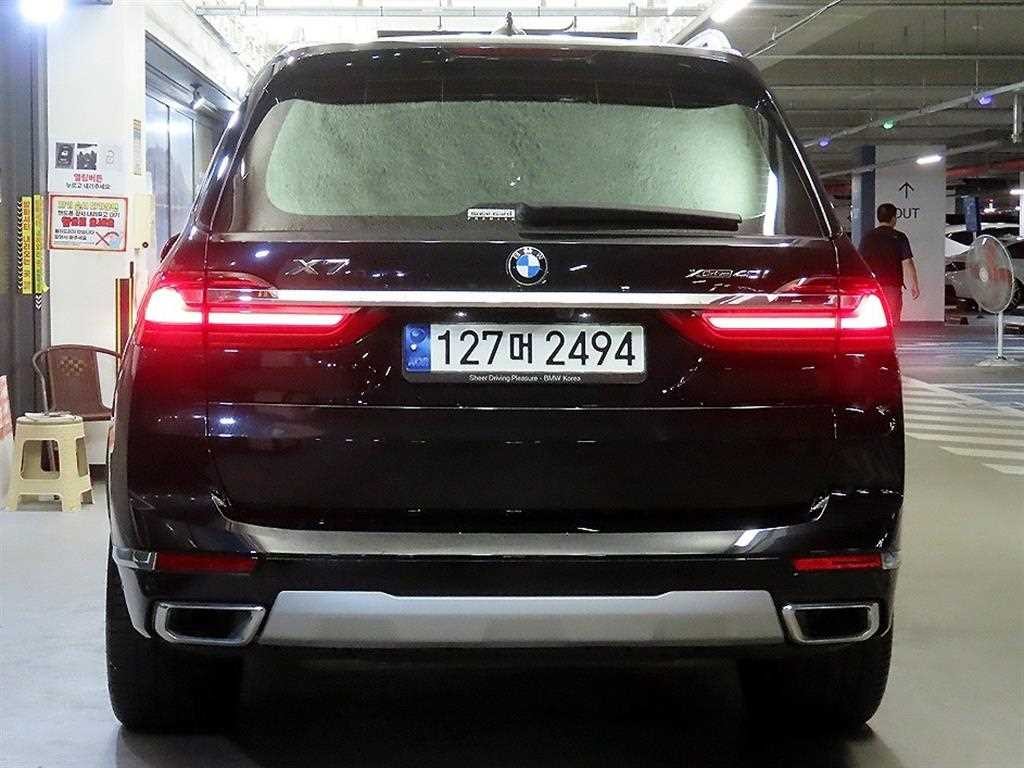 BMW X7 X7 (G07) xDrive 30d 디자인 퓨어 엑셀런스 7인승 이미지 5