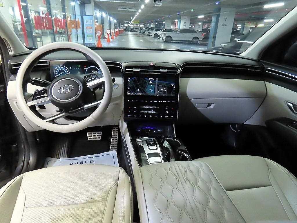 현대 투싼 투싼 (NX4) 가솔린 1.6 터보 2WD 인스퍼레이션 이미지 10