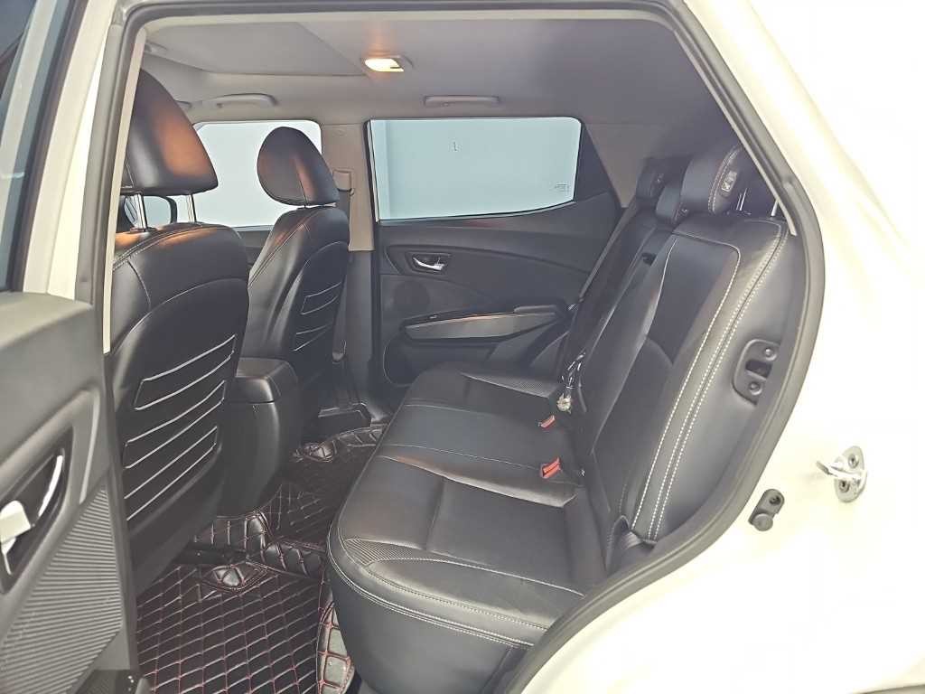 KG모빌리티(쌍용) 티볼리 가솔린 2WD 1.6 LX 최고급형 이미지 12