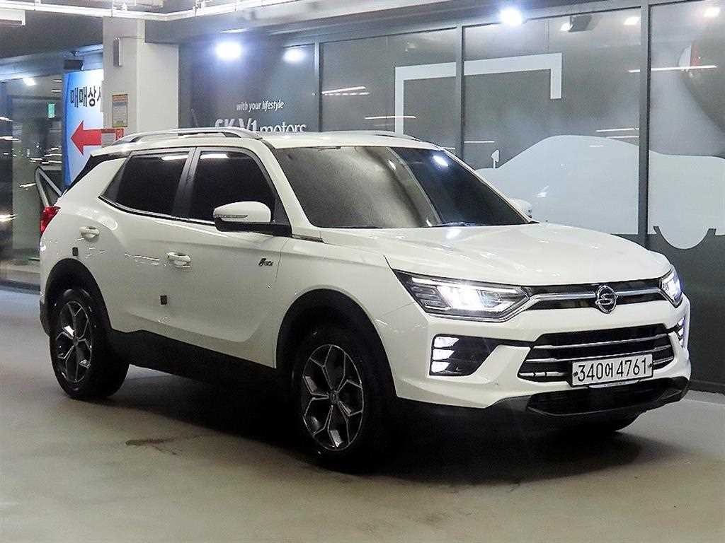 KG모빌리티(쌍용) 코란도 뷰티풀코란도 2WD 가솔린 1.5 C7 이미지 1