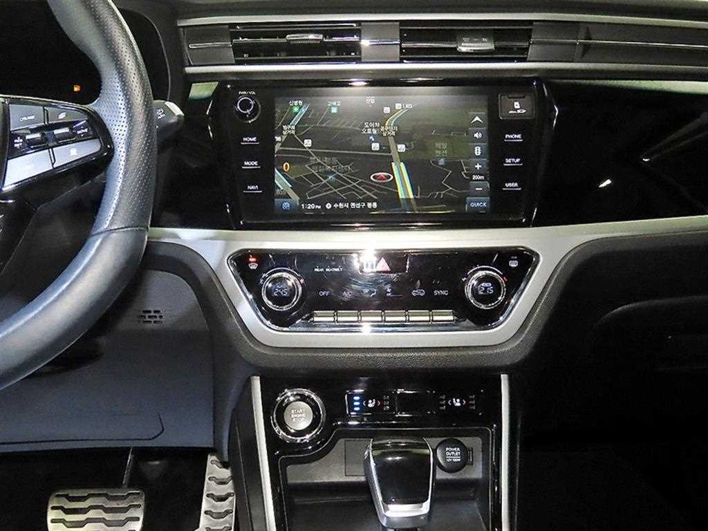 KG모빌리티(쌍용) 코란도 뷰티풀코란도 2WD 가솔린 1.5 C7 이미지 11