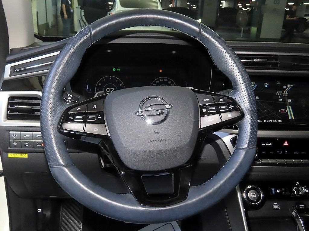 KG모빌리티(쌍용) 코란도 뷰티풀코란도 2WD 가솔린 1.5 C7 이미지 8