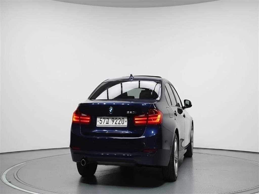 BMW 3시리즈 3시리즈 (F30) 320i 이미지 4