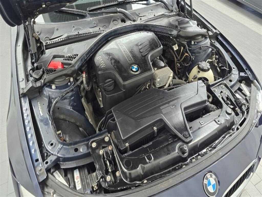 BMW 3시리즈 3시리즈 (F30) 320i 이미지 6