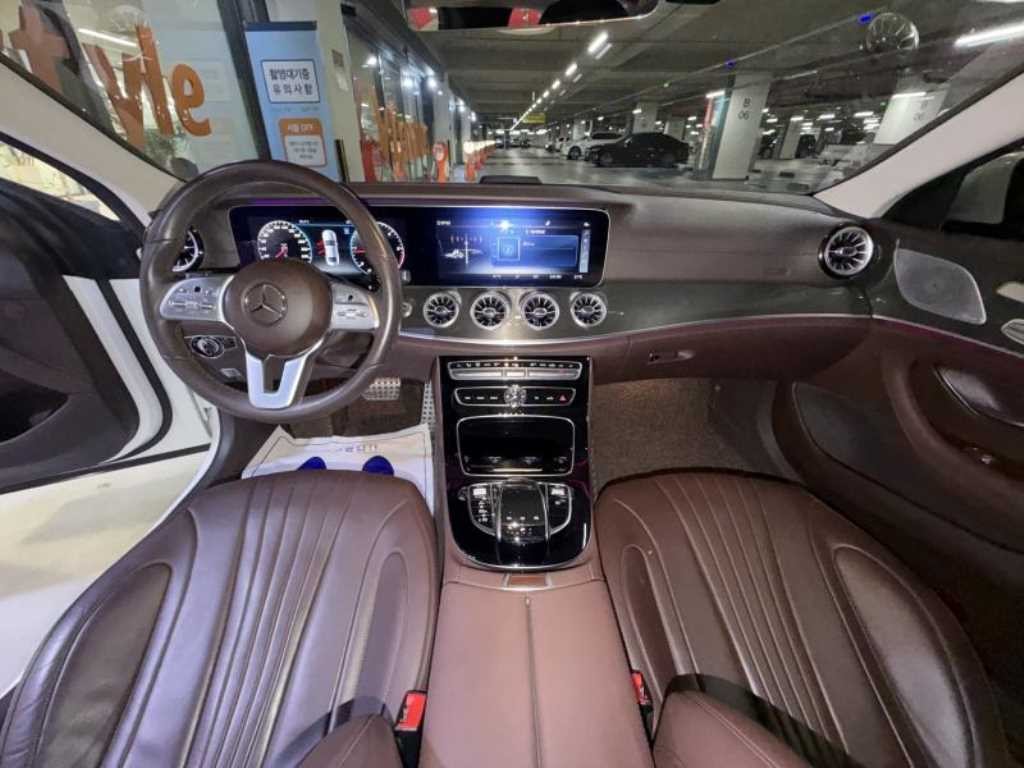 벤츠 CLS 클래스 CLS클래스 C257 CLS 300d AMG Line 이미지 6