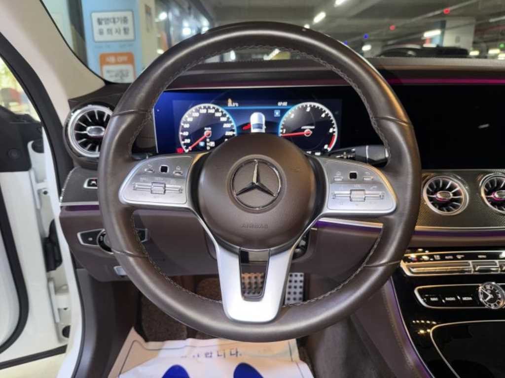 벤츠 CLS 클래스 CLS클래스 C257 CLS 300d AMG Line 이미지 9