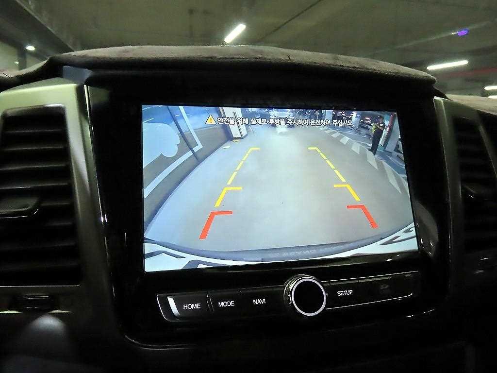 KG모빌리티(쌍용) 렉스턴 G4렉스턴 디젤 2.2 2WD 유라시아 에디션 이미지 14