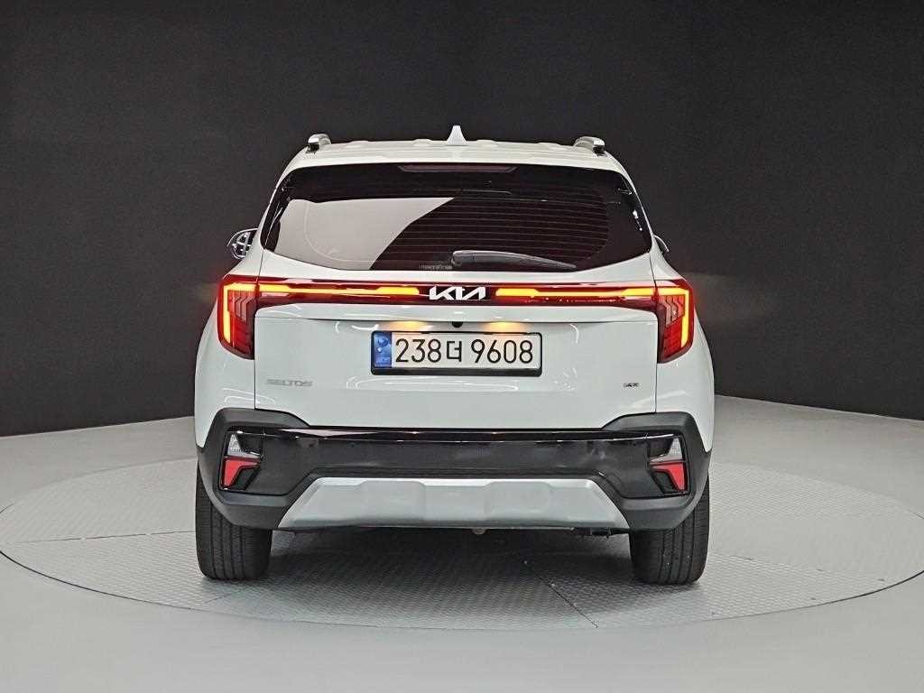 기아 셀토스 더 뉴 셀토스 가솔린 1.6 터보 4WD 시그니처 이미지 3