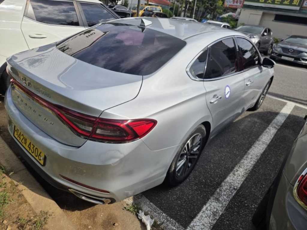 현대 그랜저 그랜저 IG 3.0 LPI 택시형 개인형 이미지 4
