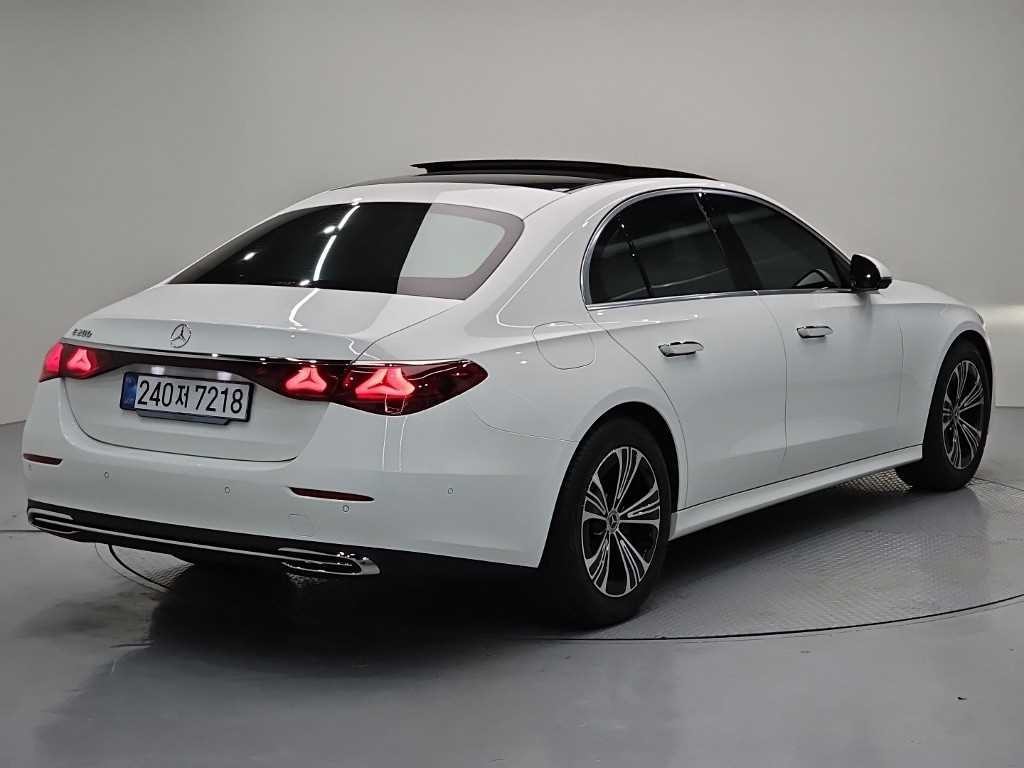 벤츠 E 클래스 E-클래스 W214 E200 아방가르드 이미지 4