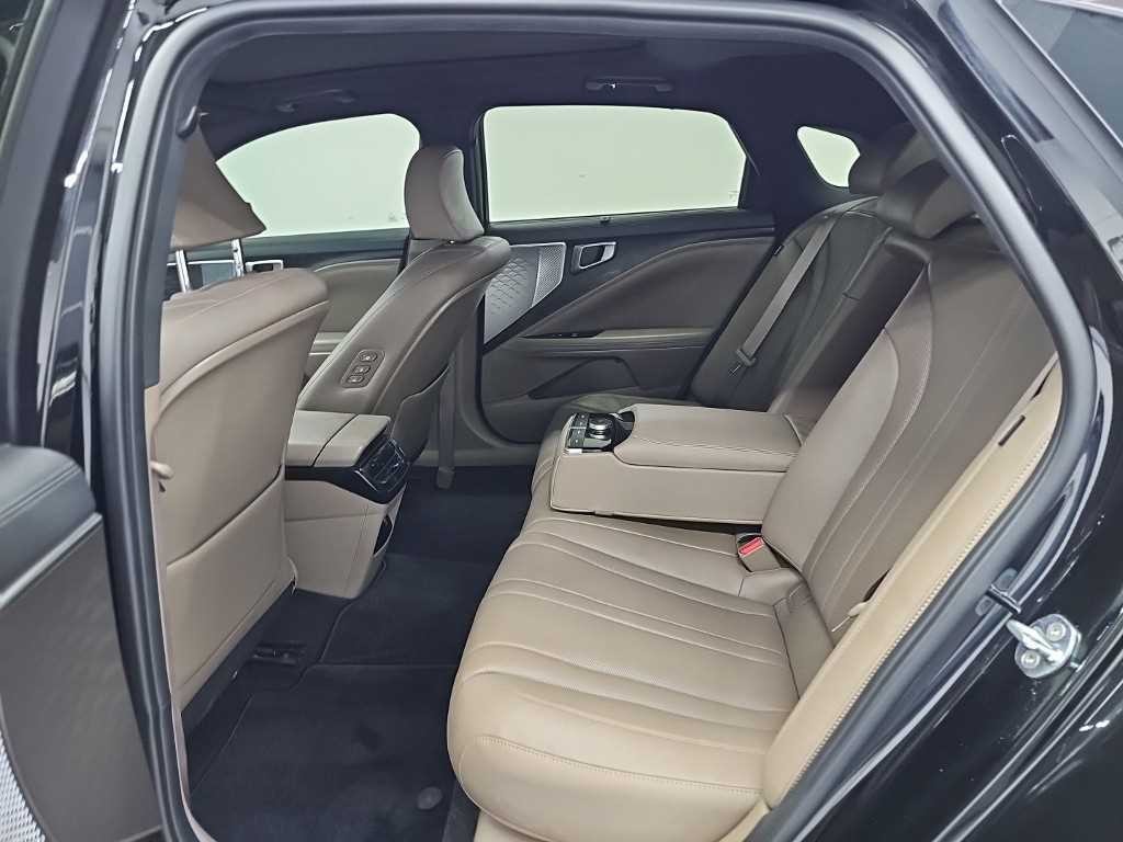 기아 K8 2.5 2WD 노블레스 이미지 12