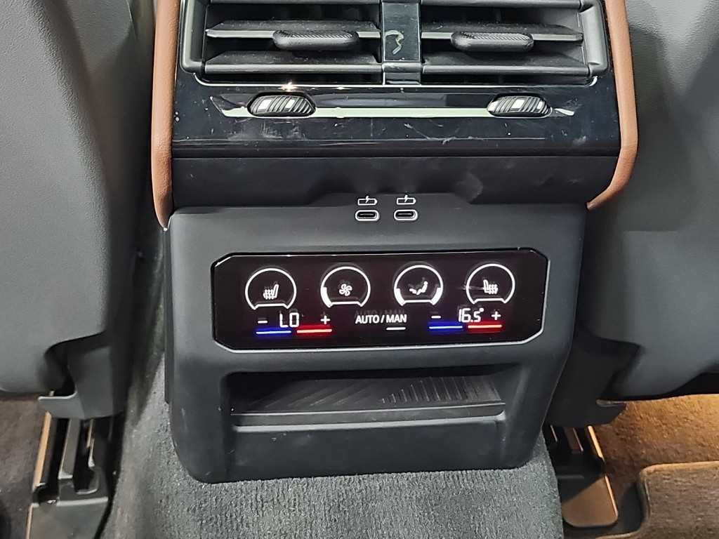 BMW i5 M60 xDrive 이미지 13