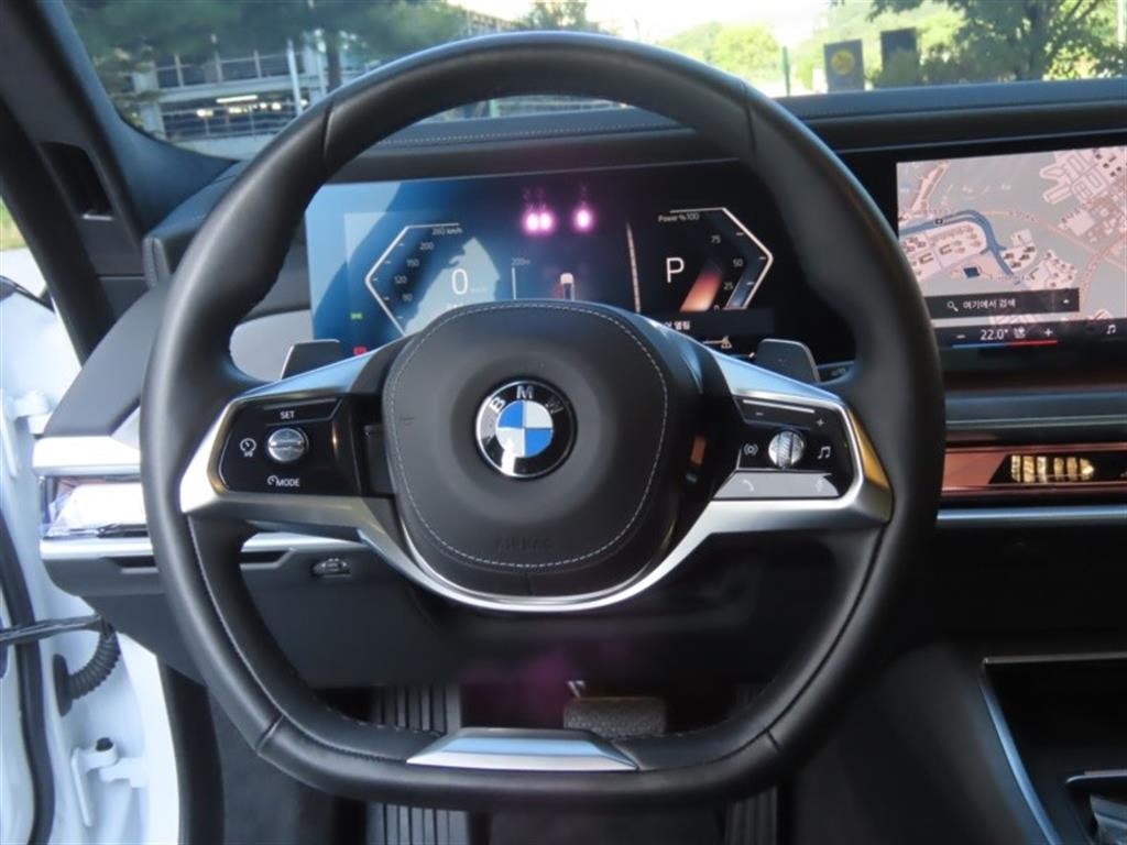 BMW 7시리즈 7시리즈 (G70) 740i sDrive 디자인퓨어 엑셀런스 이미지 14