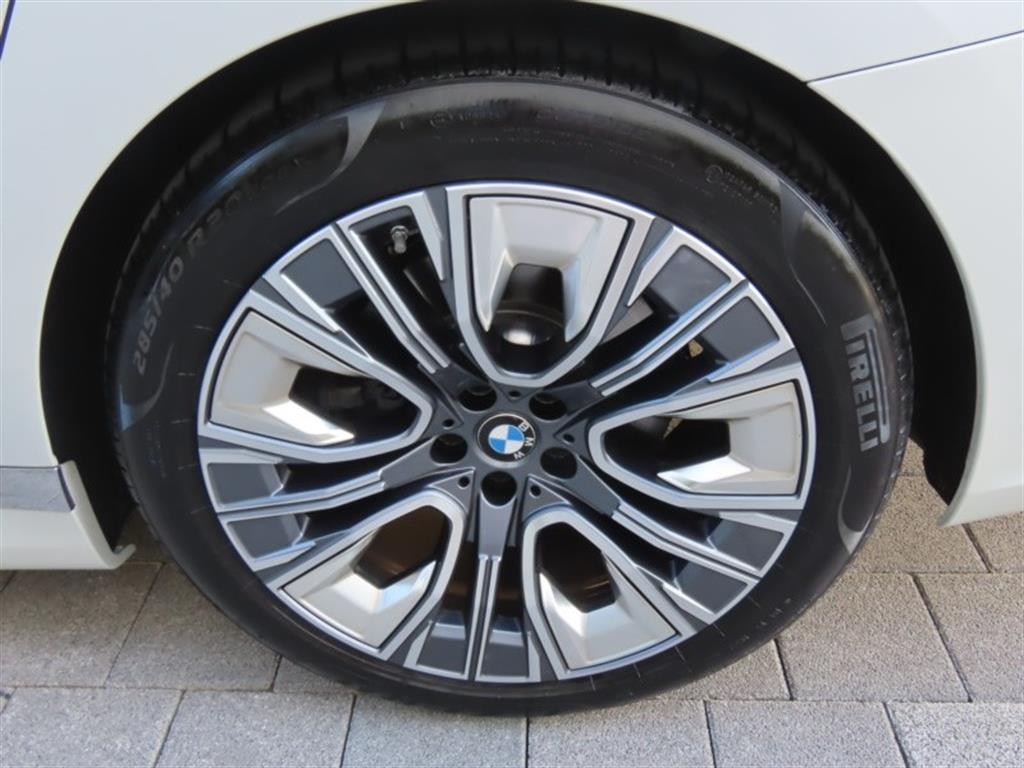BMW 7시리즈 7시리즈 (G70) 740i sDrive 디자인퓨어 엑셀런스 이미지 16