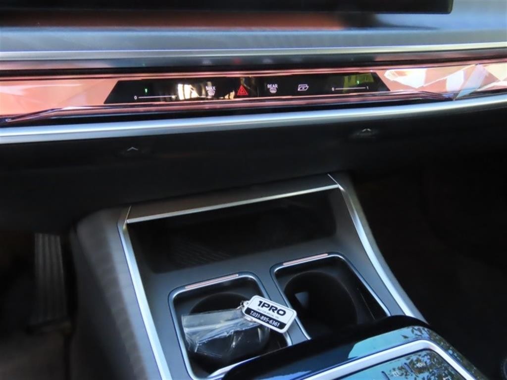BMW 7시리즈 7시리즈 (G70) 740i sDrive 디자인퓨어 엑셀런스 이미지 7