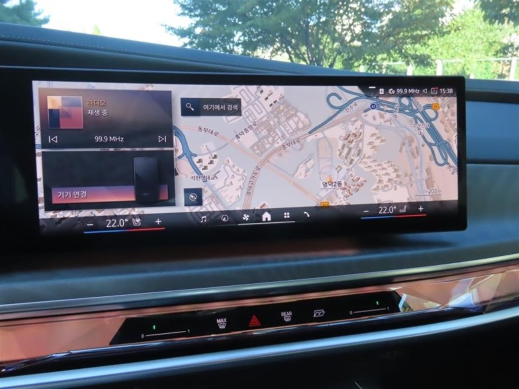 BMW 7시리즈 7시리즈 (G70) 740i sDrive 디자인퓨어 엑셀런스 이미지 8