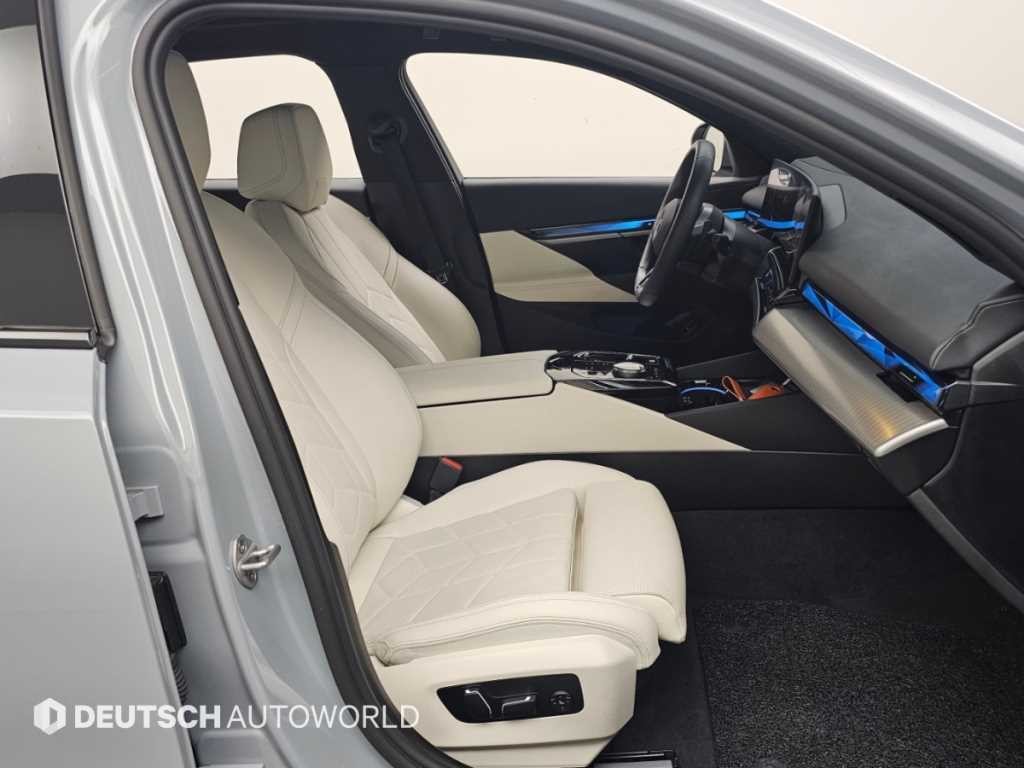 BMW 5시리즈 5시리즈 (G60) 520i 기본형 이미지 10