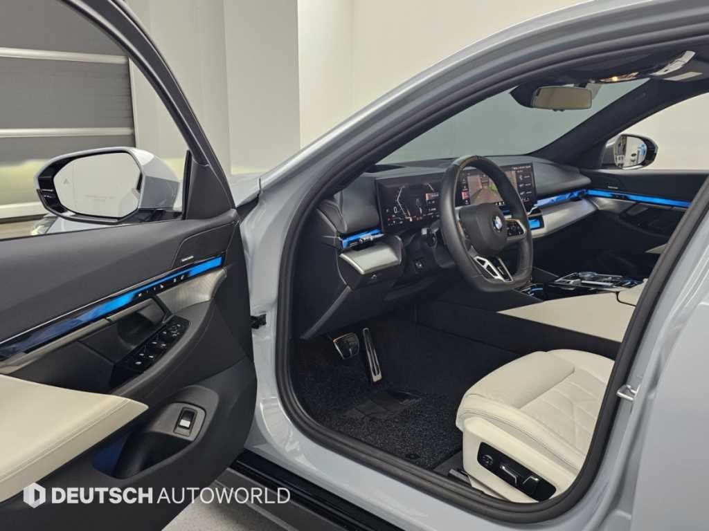 BMW 5시리즈 5시리즈 (G60) 520i 기본형 이미지 11