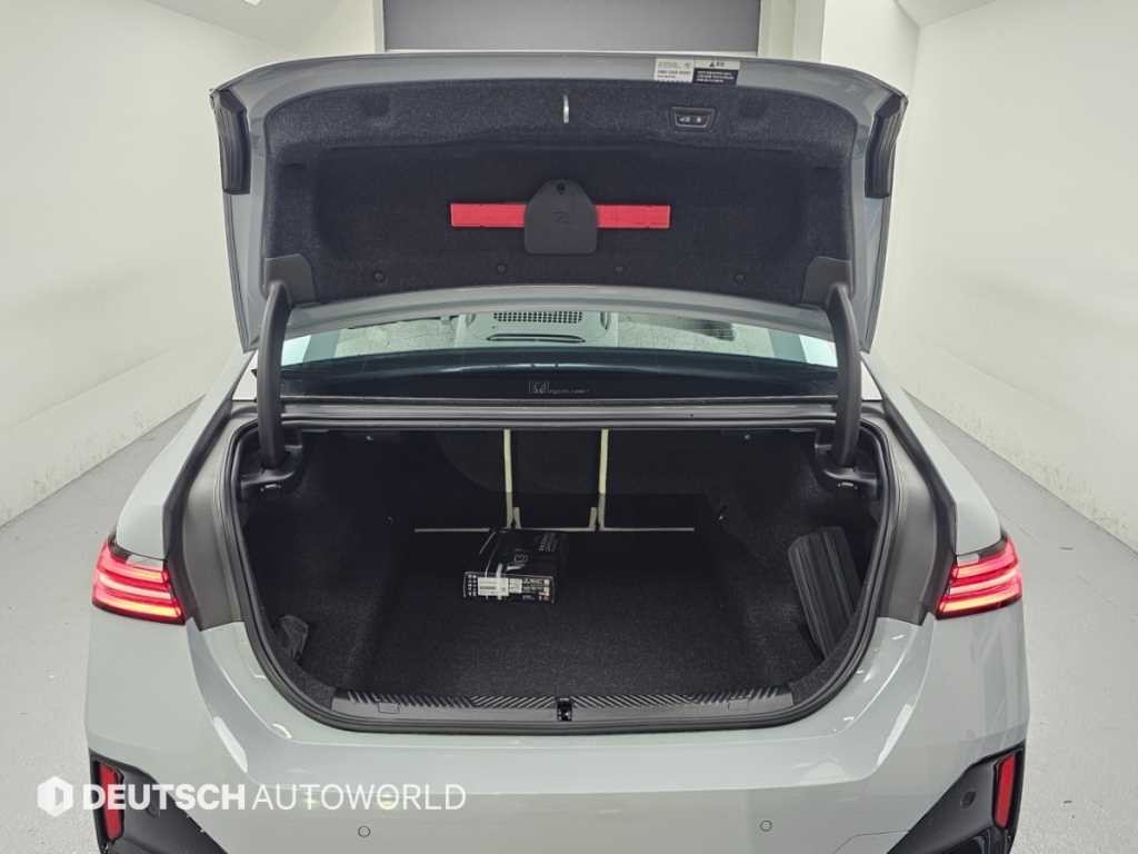 BMW 5시리즈 5시리즈 (G60) 520i 기본형 이미지 19