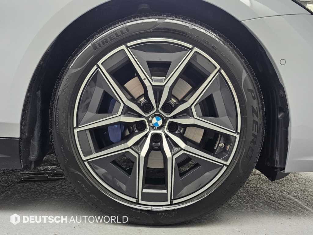BMW 5시리즈 5시리즈 (G60) 520i 기본형 이미지 5