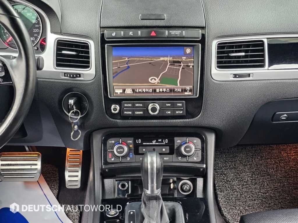 폭스바겐 투아렉 뉴 투아렉 V6 3.0 TDI R-LINE 이미지 14