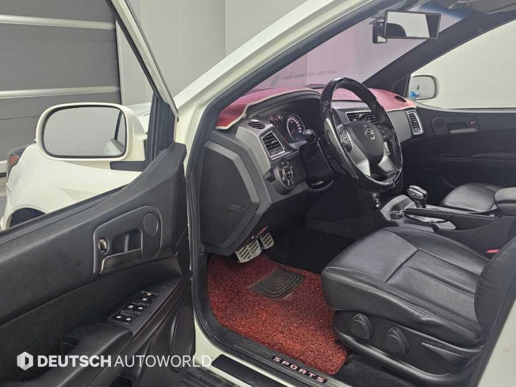 KG모빌리티(쌍용) 코란도 더뉴코란도스포츠 CX7(4WD) 클럽 이미지 11