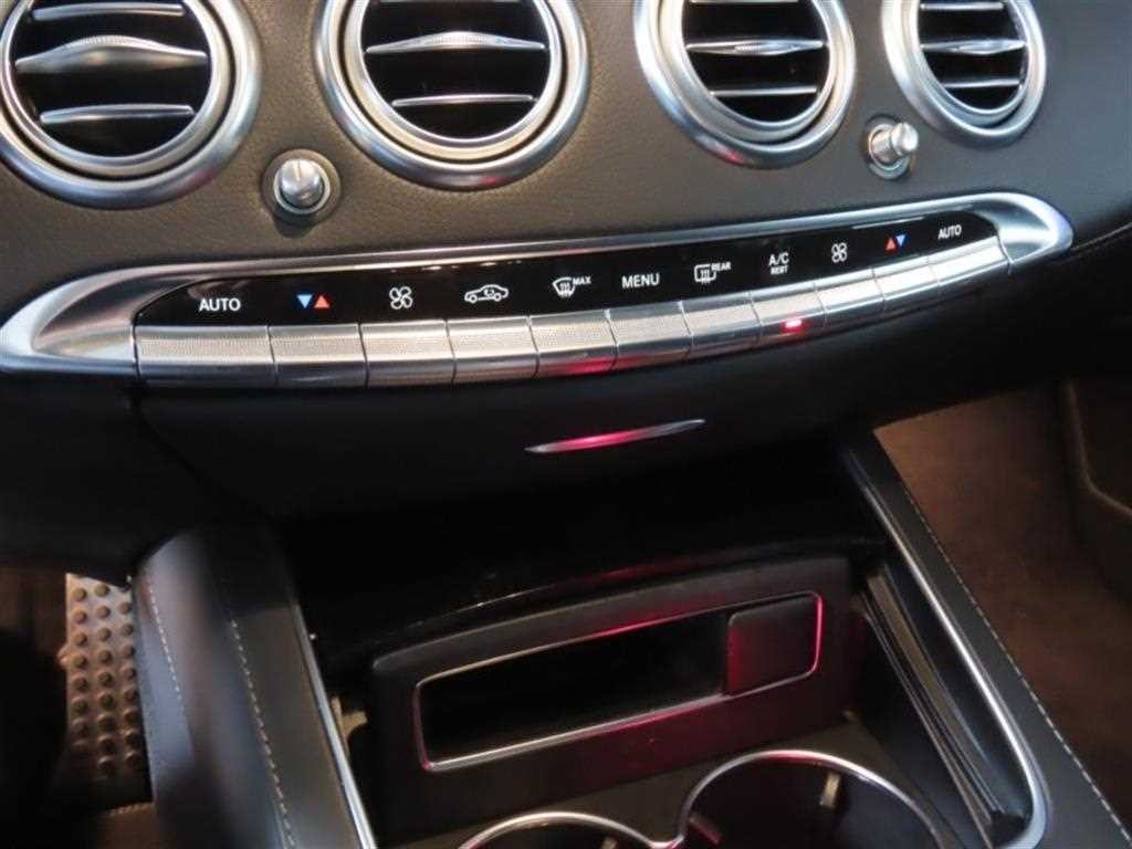 벤츠 S 클래스 S클래스-W222 S 63 AMG 4MATIC+ 쿠페 이미지 7