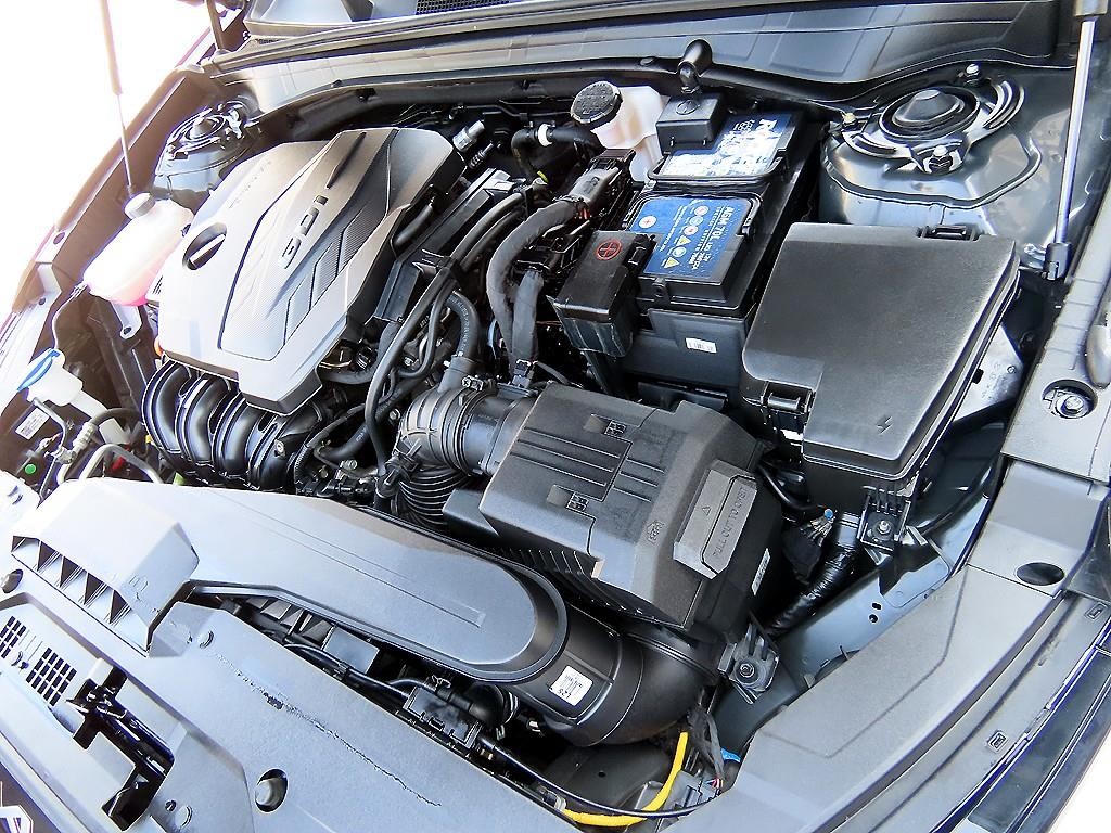 기아 K8 2.5 2WD 노블레스 이미지 19