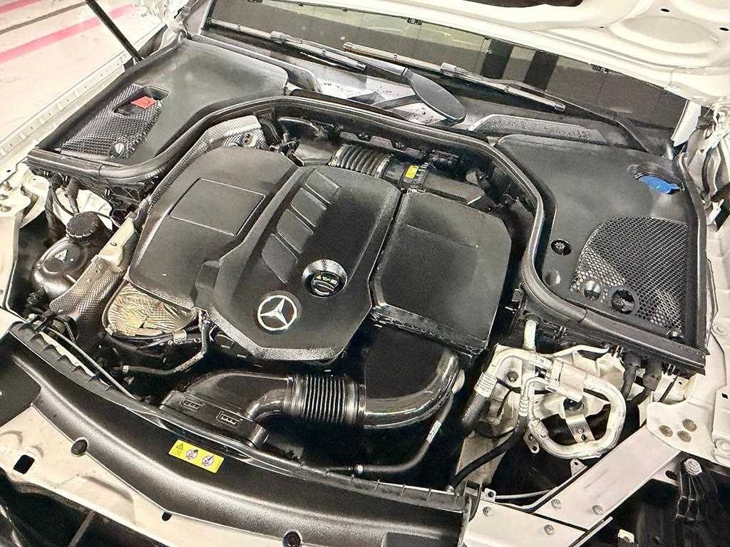 벤츠 E 클래스 E-클래스 W213 E220d 4MATIC AMG라인 이미지 20