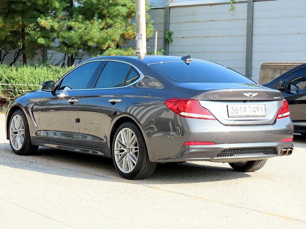 제네시스 G70 2.0T AWD 엘리트 이미지 3