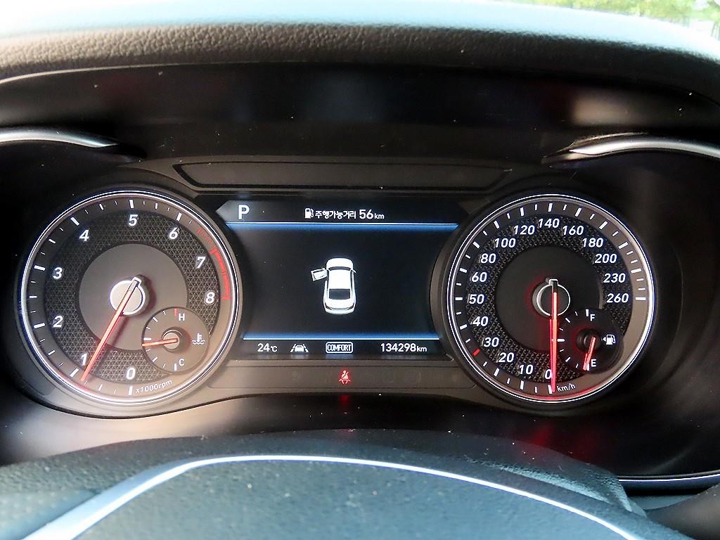 제네시스 G70 2.0T AWD 엘리트 이미지 9