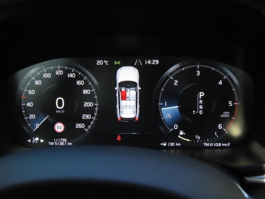 볼보 XC60 XC60(2세대) D4 AWD 인스크립션 이미지 5