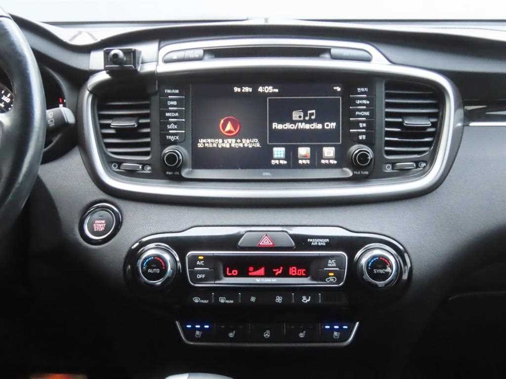 기아 쏘렌토 올 뉴 쏘렌토 디젤 4WD 2.0 노블레스 스페셜 이미지 12