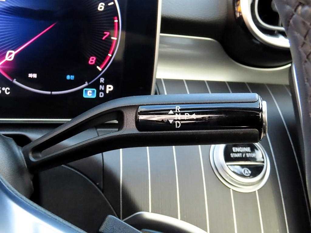 벤츠 C 클래스 C클래스 W206 C200 아방가르드 이미지 10