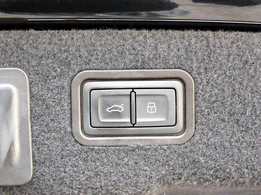 아우디 A8 A8 (D5) 55 TFSI 콰트로 LWB 이미지 16