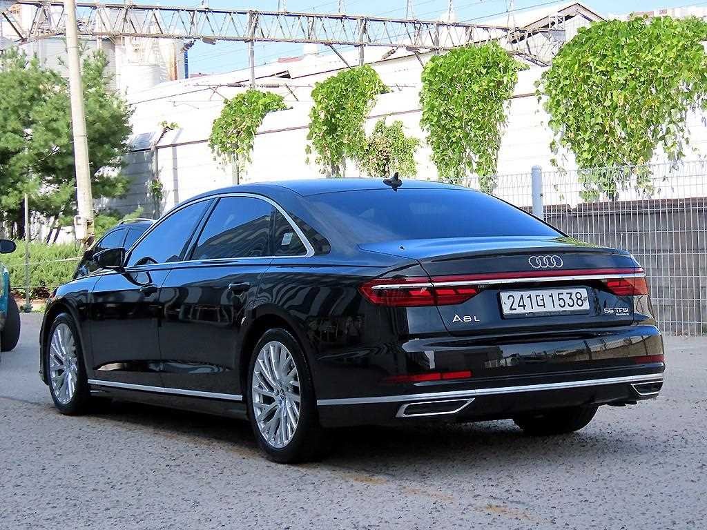 아우디 A8 A8 (D5) 55 TFSI 콰트로 LWB 이미지 3