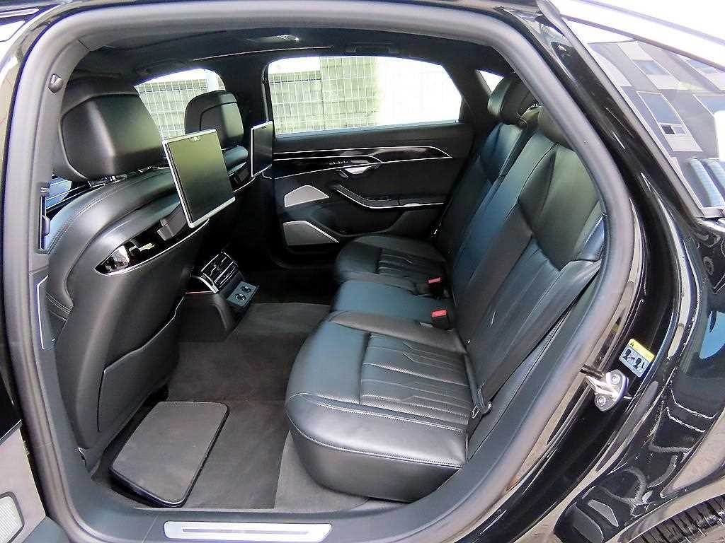 아우디 A8 A8 (D5) 55 TFSI 콰트로 LWB 이미지 6