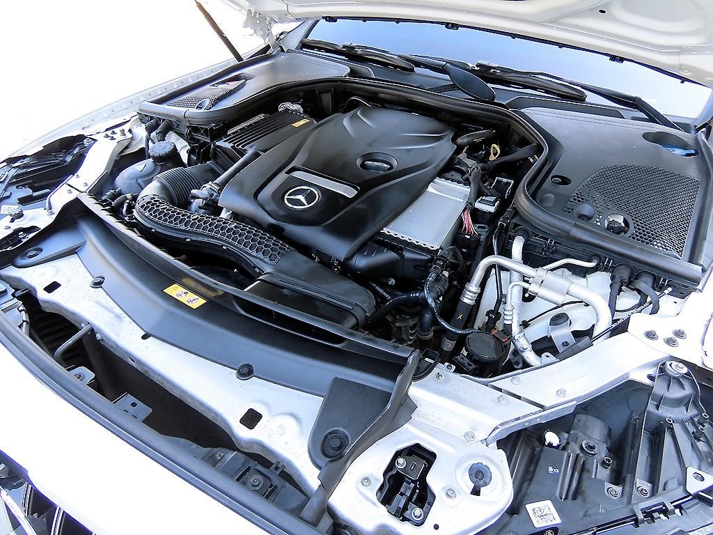 벤츠 E 클래스 E-클래스 W213 E200 아방가르드 이미지 19