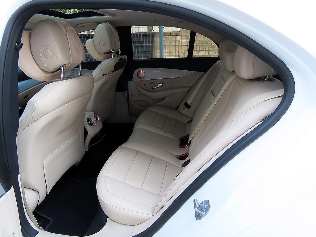 벤츠 E 클래스 E-클래스 W213 E200 아방가르드 이미지 6