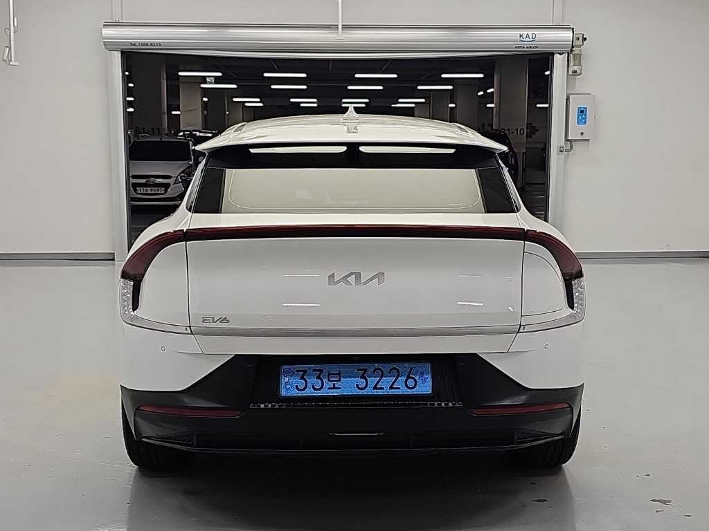 기아 EV6 롱레인지 에어 이미지 3