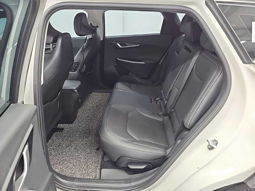 기아 EV6 롱레인지 AWD 에어 이미지 12