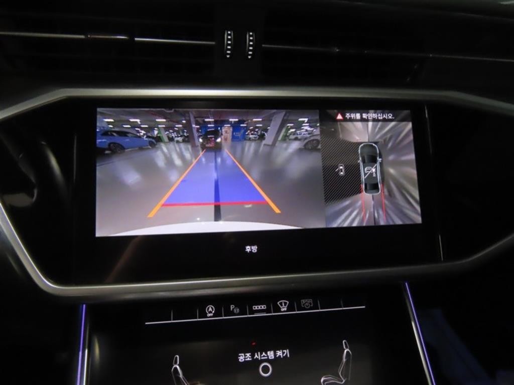 아우디 A6 A6 (C8) 45 TFSI 프리미엄 이미지 9